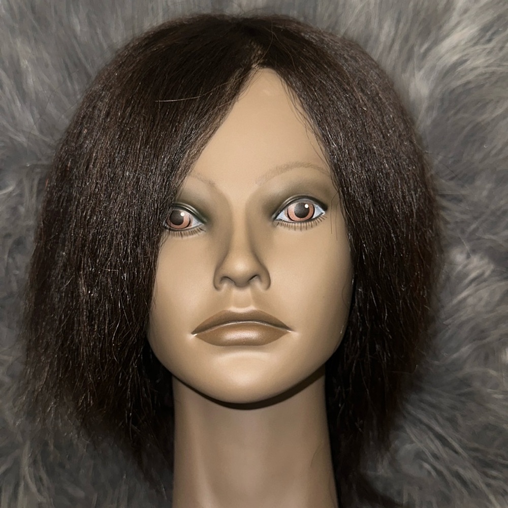 Mannequin head with human hair